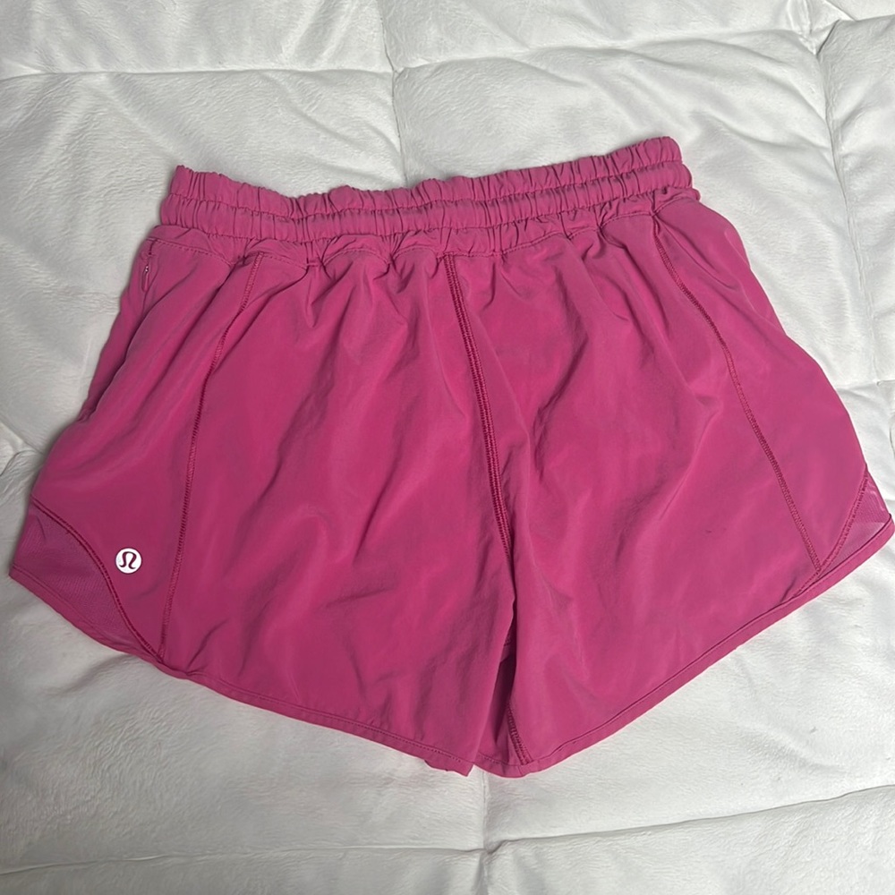 Lululemon hotty hot 4” low rise